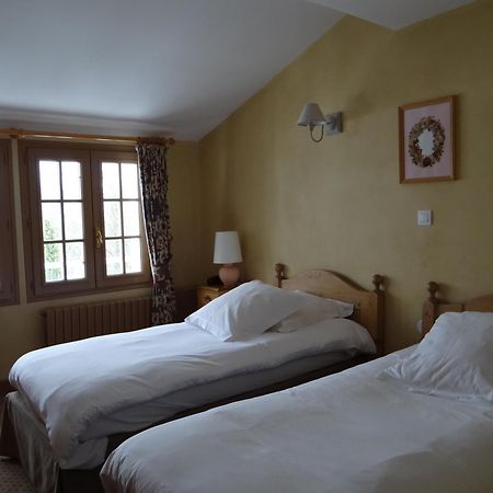 Auberge Des Chasseurs Échenevex Rum bild