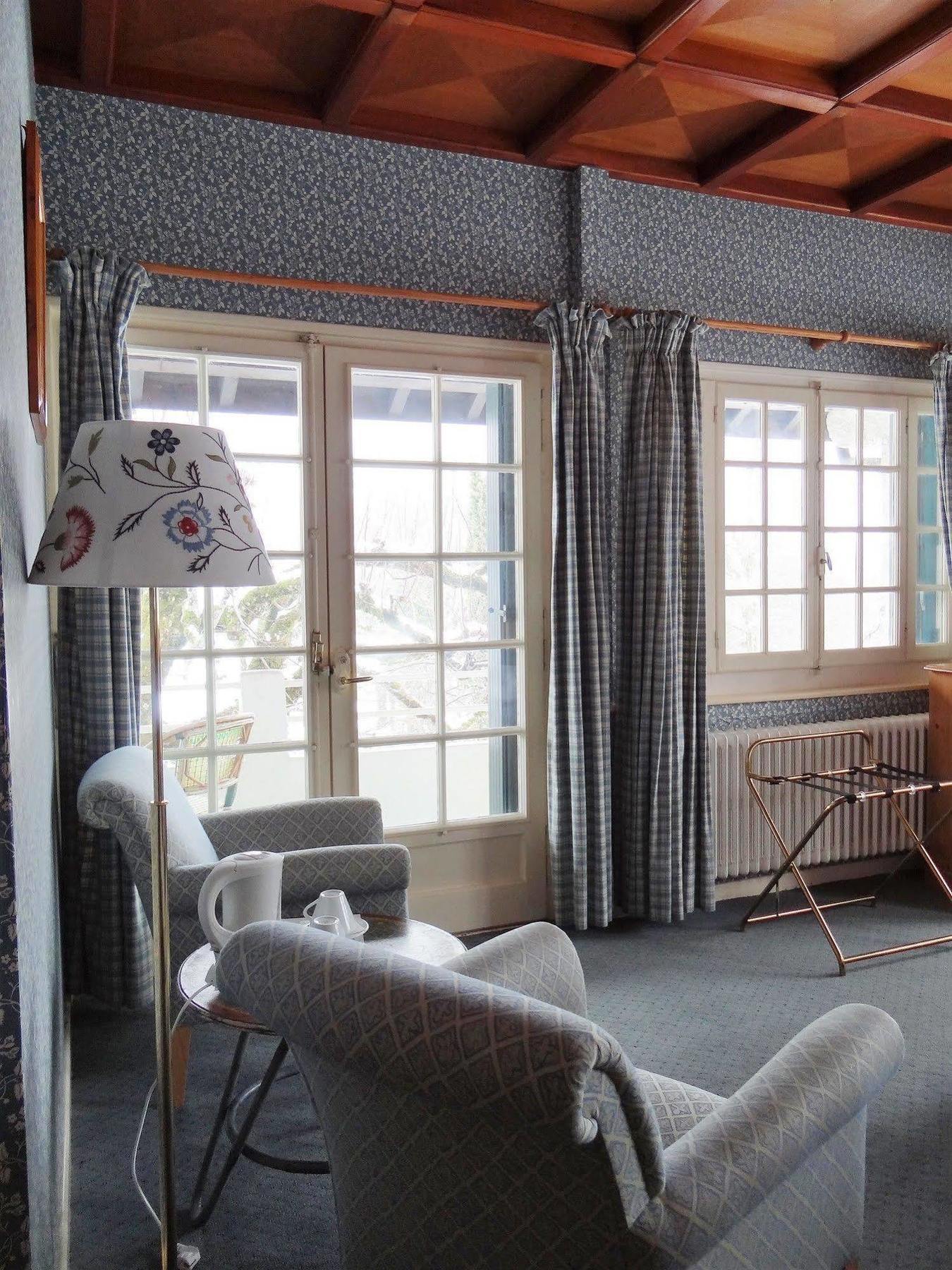 Auberge Des Chasseurs Échenevex Exteriör bild